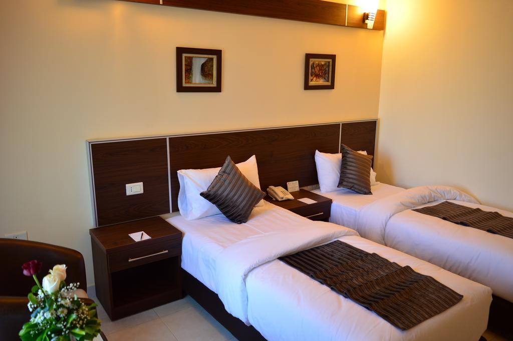 Ream Hotel Amman Oda fotoğraf