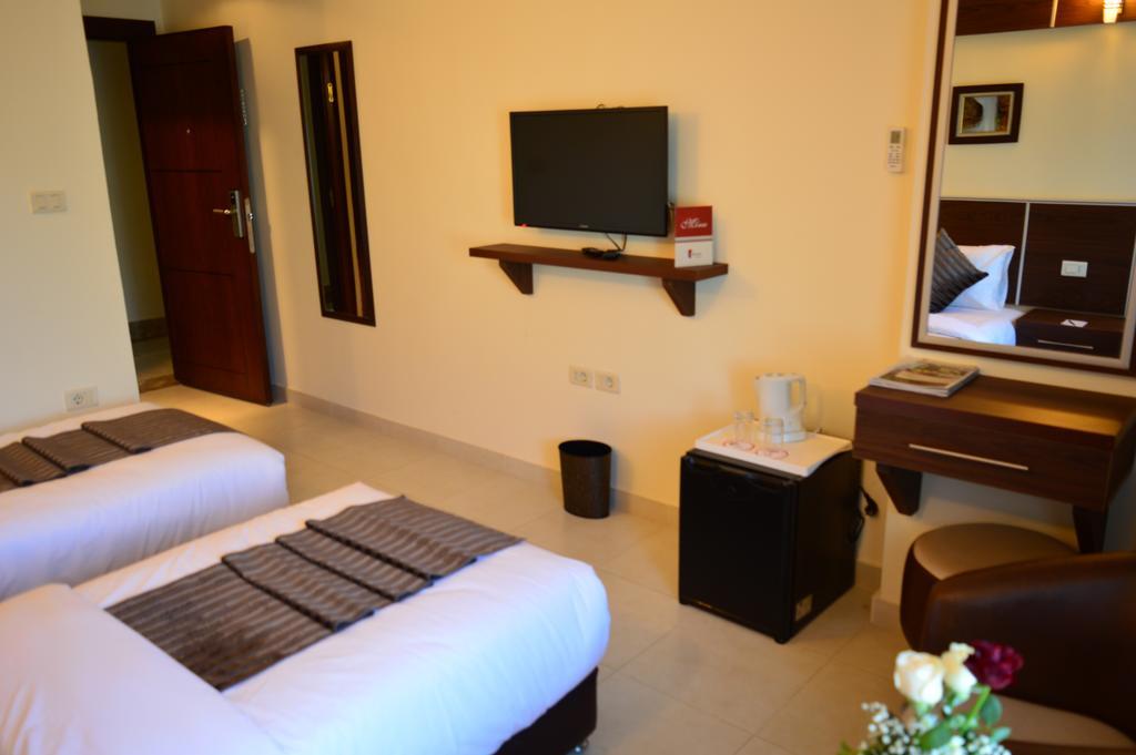 Ream Hotel Amman Oda fotoğraf